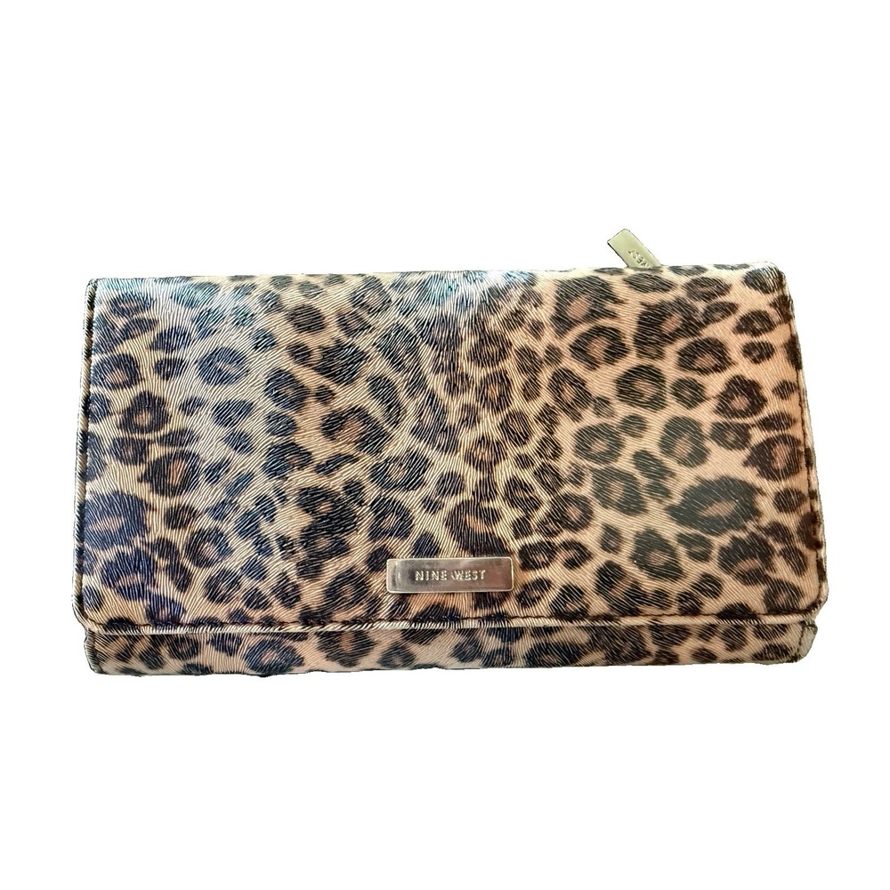 NINE WEST Brown Leopard Print TRI-FOLD CLUTCH WALLET Cards Checkbook Snap Buckle